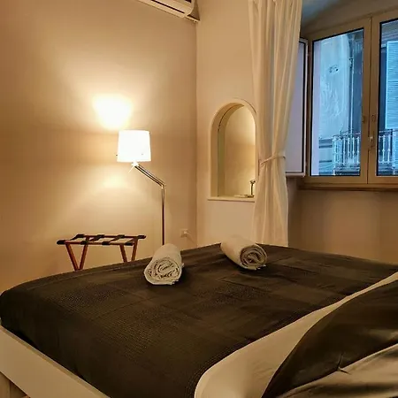 Pithecusa Apartamento *