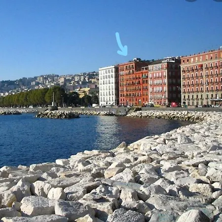 Pithecusa Appartement *