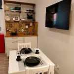 Pithecusa Apartmán *